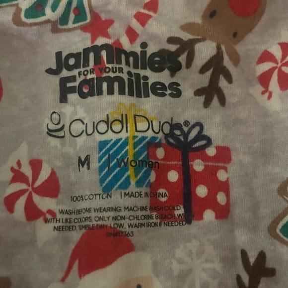 Cuddl duds Jammie’s for the family Christmas one piece pajamas - Picture 2 of 4